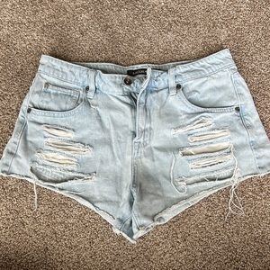Black heart brand. Light wash denim shorts. Size 5